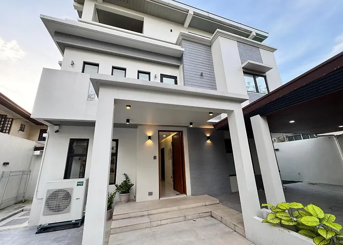 Villa Halika & Capitolo Events Place Near Bgc